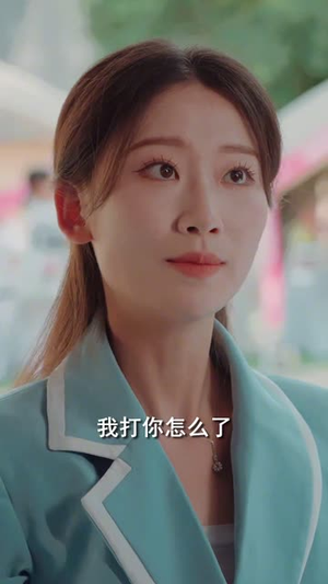 《重生归来丑妻杀回顶流（100集）短剧》高清短剧在线畅看
