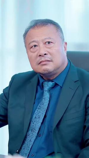断绝关系后养女哭着叫爸爸（82集）今日短剧分享