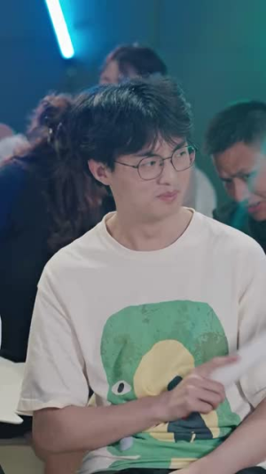 打脸前夫，离婚后我成为顶流天后（73集）常回家看看短剧