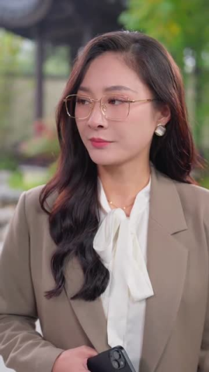 离婚后，被三个儿媳宠上天（30集）追短剧关注我