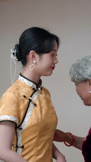 01.哎呀皇后娘娘来打工80全集合篇在线看完整版
