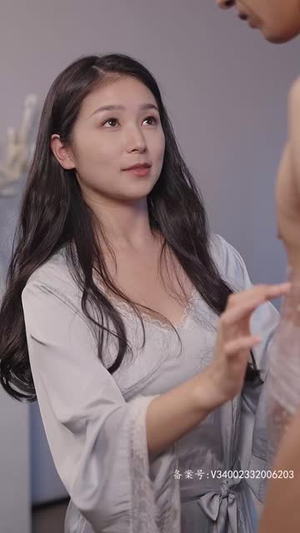 替嫁后秦太太被迫靠演技苟活（100集）热播短剧免费看