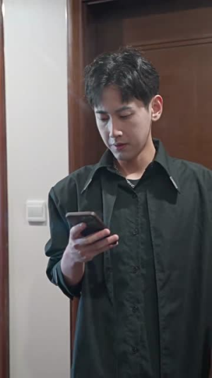 和残废霸总闪婚后（100集）最火短剧热播